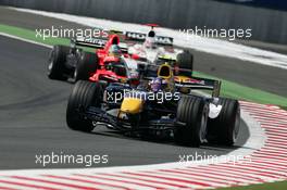 14.07.2006 Magny Cours, France,  Robert Doornbos (NED), Test Driver, Red Bull Racing, RB2 - Formula 1 World Championship, Rd 11, French Grand Prix, Friday Practice