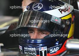 14.07.2006 Magny Cours, France,  Pedro de la Rosa (ESP), McLaren Mercedes, MP4-21, prepares for Free Practice - Formula 1 World Championship, Rd 11, French Grand Prix, Friday Practice