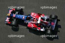 14.07.2006 Magny Cours, France,  Vitantonio Liuzzi (ITA), Scuderia Toro Rosso, STR01 - Formula 1 World Championship, Rd 11, French Grand Prix, Friday Practice