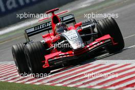 14.07.2006 Magny Cours, France,  Tiago Monteiro (POR), Midland F1 Racing M16 - Formula 1 World Championship, Rd 11, French Grand Prix, Friday Practice