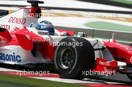 14.07.2006 Magny Cours, France,  Jarno Trulli (ITA), Toyota Racing TF106 - Formula 1 World Championship, Rd 11, French Grand Prix, Friday Practice