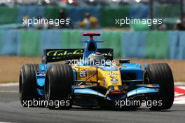 14.07.2006 Magny Cours, France,  Fernando Alonso (ESP), Renault F1 Team R26 - Formula 1 World Championship, Rd 11, French Grand Prix, Friday Practice