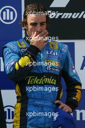 16.07.2006 Magny Cours, France,  Fernando Alonso (ESP), Renault F1 Team - Formula 1 World Championship, Rd 11, French Grand Prix, Sunday Podium