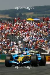 16.07.2006 Magny Cours, France,  Giancarlo Fisichella (ITA), Renault F1 Team R26 - Formula 1 World Championship, Rd 11, French Grand Prix, Sunday Race