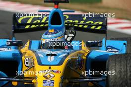 16.07.2006 Magny Cours, France,  Second place for Fernando Alonso (ESP), Renault F1 Team R26 - Formula 1 World Championship, Rd 11, French Grand Prix, Sunday Race