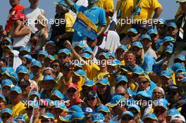 16.07.2006 Magny Cours, France,  Renault fans - Formula 1 World Championship, Rd 11, French Grand Prix, Sunday Race