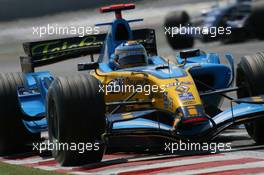 16.07.2006 Magny Cours, France,  Fernando Alonso (ESP), Renault F1 Team, R26 - Formula 1 World Championship, Rd 11, French Grand Prix, Sunday Race