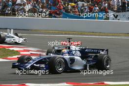 16.07.2006 Magny Cours, France,  Mark Webber (AUS), Williams F1 Team, FW28 Cosworth - Formula 1 World Championship, Rd 11, French Grand Prix, Sunday Race