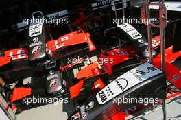 15.07.2006 Magny Cours, France,  Midland MF1 Racing, Front wings - Formula 1 World Championship, Rd 11, French Grand Prix, Saturday Practice