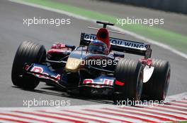 15.07.2006 Magny Cours, France,  Scott Speed (USA), Scuderia Toro Rosso, STR01 - Formula 1 World Championship, Rd 11, French Grand Prix, Saturday Qualifying