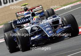 15.07.2006 Magny Cours, France,  Mark Webber (AUS), Williams F1 Team, FW28 Cosworth - Formula 1 World Championship, Rd 11, French Grand Prix, Saturday Practice