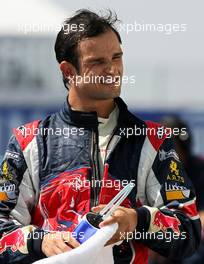 15.07.2006 Magny Cours, France,  Vitantonio Liuzzi (ITA), Scuderia Toro Rosso - Formula 1 World Championship, Rd 11, French Grand Prix, Saturday Qualifying