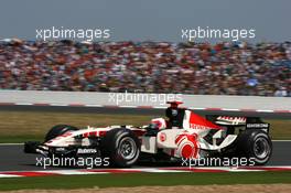 15.07.2006 Magny Cours, France,  Rubens Barrichello (BRA), Honda Racing F1 Team RA106 - Formula 1 World Championship, Rd 11, French Grand Prix, Saturday Qualifying