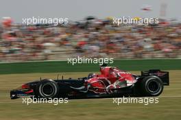 15.07.2006 Magny Cours, France,  Scott Speed (USA), Scuderia Toro Rosso, STR01 - Formula 1 World Championship, Rd 11, French Grand Prix, Saturday Qualifying