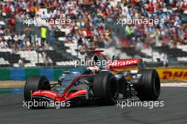 15.07.2006 Magny Cours, France,  Kimi Raikkonen (FIN), Team West McLaren Mercedes MP4-21 - Formula 1 World Championship, Rd 11, French Grand Prix, Saturday Qualifying