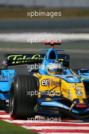 15.07.2006 Magny Cours, France,  Fernando Alonso (ESP), Renault F1 Team, R26 - Formula 1 World Championship, Rd 11, French Grand Prix, Saturday Practice