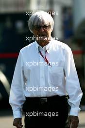 15.07.2006 Magny Cours, France,  Bernie Ecclestone (GBR) - Formula 1 World Championship, Rd 11, French Grand Prix, Saturday