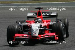 15.07.2006 Magny Cours, France,  Christijan Albers (NED), Midland MF1 Racing, Toyota M16 - Formula 1 World Championship, Rd 11, French Grand Prix, Saturday Qualifying