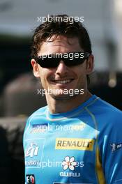 15.07.2006 Magny Cours, France,  Giancarlo Fisichella (ITA), Renault F1 Team - Formula 1 World Championship, Rd 11, French Grand Prix, Saturday