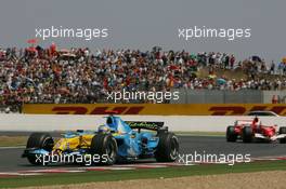 15.07.2006 Magny Cours, France,  Fernando Alonso (ESP), Renault F1 Team, R26 - Formula 1 World Championship, Rd 11, French Grand Prix, Saturday Qualifying