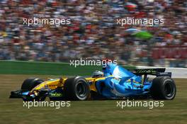 15.07.2006 Magny Cours, France,  Fernando Alonso (ESP), Renault F1 Team R26  - Formula 1 World Championship, Rd 11, French Grand Prix, Saturday Qualifying