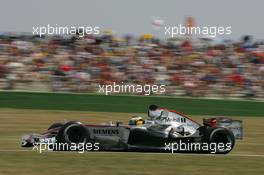 15.07.2006 Magny Cours, France,  Pedro de la Rosa (ESP), McLaren Mercedes, MP4-21 - Formula 1 World Championship, Rd 11, French Grand Prix, Saturday Qualifying