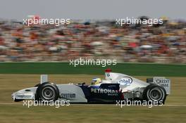 15.07.2006 Magny Cours, France,  Nick Heidfeld (GER), BMW Sauber F1 Team, F1.06 - Formula 1 World Championship, Rd 11, French Grand Prix, Saturday Qualifying