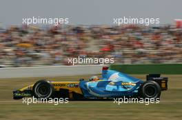 15.07.2006 Magny Cours, France,  Fernando Alonso (ESP), Renault F1 Team, R26 - Formula 1 World Championship, Rd 11, French Grand Prix, Saturday Qualifying