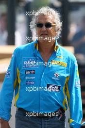 16.07.2006 Magny Cours, France,  Flavio Briatore (ITA), Managing Director Renault F1 Team - Formula 1 World Championship, Rd 11, French Grand Prix, Sunday