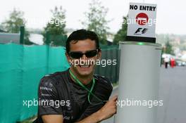 13.07.2006 Magny Cours, France,  Pedro de la Rosa (ESP), Test driver Team McLaren Mercedes, Portrait, replacing Juan-Pablo Montoya for the rest of the season - Formula 1 World Championship, Rd 11, French Grand Prix, Thursday