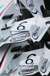 13.07.2006 Magny Cours, France,  BMW Sauber F1 Team, Bodywork Detail - Formula 1 World Championship, Rd 11, French Grand Prix, Thursday