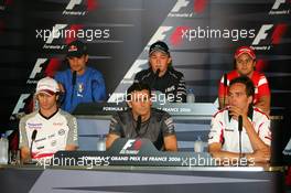 13.07.2006 Magny Cours, France,  Front row, from left to right: Jarno Trulli (ITA), Toyota Racing, Portrait, Pedro de la Rosa (ESP), Team McLaren Mercedes, Portrait and Franck Montagny (FRA), Test driver Super Aguri F1, Portrait. Back row, from left to right: Vitantonio Liuzzi (ITA), Scuderia Toro Rosso, Portrait, Nico Rosberg (GER), WilliamsF1 Team, Portrait, Felipe Massa (BRA), Scuderia Ferrari, Portrait - Formula 1 World Championship, Rd 11, French Grand Prix, Thursday Press Conference