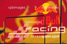 09.06.2006 Silverstone, England,  Red Bull Racing reflection on truck - Formula 1 World Championship, Rd 8, British Grand Prix, Friday