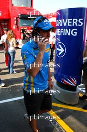 09.06.2006 Silverstone, England,  Fernando Alonso (ESP), Renault F1 Team - Formula 1 World Championship, Rd 8, British Grand Prix, Friday