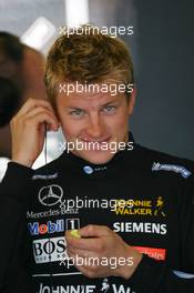 09.06.2006 Silverstone, England,  Kimi Raikkonen (FIN), Räikkönen, McLaren Mercedes - Formula 1 World Championship, Rd 8, British Grand Prix, Friday