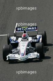 09.06.2006 Silverstone, England,  Robert Kubica (POL), Test Driver, BMW Sauber F1 Team, F1.06 - Formula 1 World Championship, Rd 8, British Grand Prix, Friday Practice