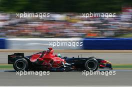 10.06.2006 Silverstone, England,  Vitantonio Liuzzi (ITA), Scuderia Toro Rosso, STR01 - Formula 1 World Championship, Rd 8, British Grand Prix, Saturday Qualifying