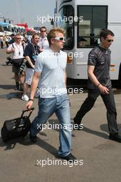 08.06.2006 Silverstone, England,  Kimi Raikkonen (FIN), Räikkönen, McLaren Mercedes - Formula 1 World Championship, Rd 8, British Grand Prix, Thursday
