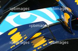 08.06.2006 Silverstone, England,  Giancarlo Fisichella (ITA), Renault F1 Team, R26, front wing detail - Formula 1 World Championship, Rd 8, British Grand Prix, Thursday