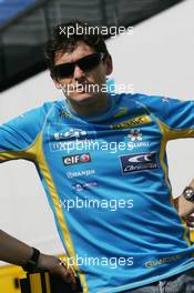 08.06.2006 Silverstone, England,  Giancarlo Fisichella (ITA), Renault F1 Team - Formula 1 World Championship, Rd 8, British Grand Prix, Thursday