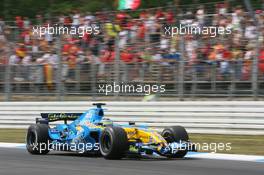 28.07.2006 Hockenheim, Germany,  Giancarlo Fisichella (ITA), Renault F1 Team, R26 - Formula 1 World Championship, Rd 12, German Grand Prix, Friday Practice