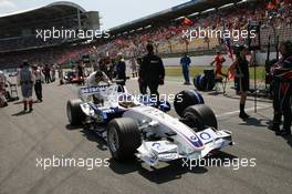 30.07.2006 Hockenheim, Germany,  Jacques Villeneuve (CDN), BMW Sauber F1 Team - Formula 1 World Championship, Rd 12, German Grand Prix, Sunday Pre-Race Grid
