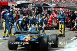 29.07.2006 Hockenheim, Germany,  Fernando Alonso (ESP), Renault F1 Team - Formula 1 World Championship, Rd 12, German Grand Prix, Saturday Qualifying