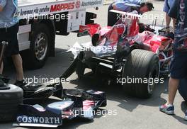 29.07.2006 Hockenheim, Germany,  The wreck of Scott Speed's (USA), Scuderia Toro Rosso, STR01 - Formula 1 World Championship, Rd 12, German Grand Prix, Saturday Qualifying