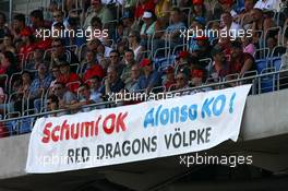 29.07.2006 Hockenheim, Germany,  Schumacher fans are clear about what they expect to hapen this weekend - Formula 1 World Championship, Rd 12, German Grand Prix, Saturday