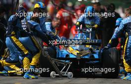 29.07.2006 Hockenheim, Germany,  Giancarlo Fisichella (ITA), Renault F1 Team, R26 - Formula 1 World Championship, Rd 12, German Grand Prix, Saturday Qualifying
