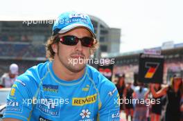 30.07.2006 Hockenheim, Germany,  Fernando Alonso (ESP), Renault F1 Team - Formula 1 World Championship, Rd 12, German Grand Prix, Sunday