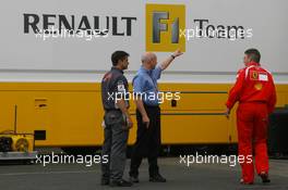 03.08.2006 Budapest, Hungary,  Ross Brawn (GBR), Scuderia Ferrari, Technical Director - Formula 1 World Championship, Rd 13, Hungarian Grand Prix, Thursday