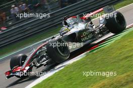 08.09.2006 Monza, Italy,  Pedro de la Rosa (ESP), McLaren Mercedes, MP4-21 - Formula 1 World Championship, Rd 15, Italian Grand Prix, Friday Practice