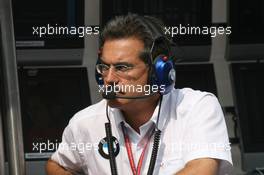 08.09.2006 Monza, Italy,  Dr. Mario Theissen (GER), BMW Sauber F1 Team, BMW Motorsport Director - Formula 1 World Championship, Rd 15, Italian Grand Prix, Friday Practice